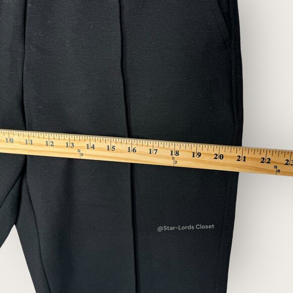 Everlane The Dream Pants | Medium | Black Knit Pintuck Tapered Leg Minimalist - Picture 9 of 13